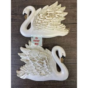 Vintage White Gold Trim Swans Chalkware Wall Decor Plaque chalk antique hanging